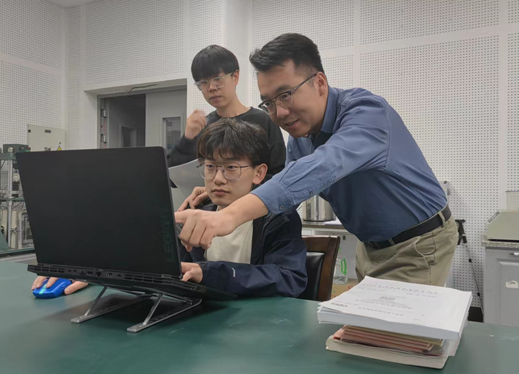 AG旗舰厅